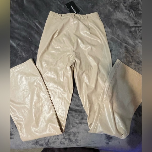 Pretty little thing NWT pleather pants - Picture 3 of 6
